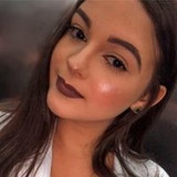 Maria Vitória Oliveira