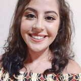 Nadine Selverio Oliveira