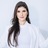 Juliana corrente loureiro