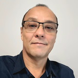 ADIRLEI HIROSHI KABUTOMORI