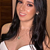 Anne Karollyne Menezes