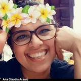 Ana Claudia Araujo