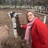 ADRIANA TUPINA ALMEIDA