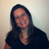 GLAUCIA BASTOS COELHO