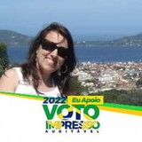 Debora Schmitz Fernandes Soares