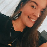 Maria Vitória Lobão Bredariol