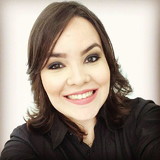 THAIS VAN DER LINDEN CARNEIRO