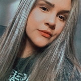 Emily Ellen Veiga de Souza