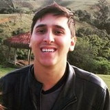 Vinicius Albano Carvalho