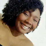 Elaine Moreira de Assis