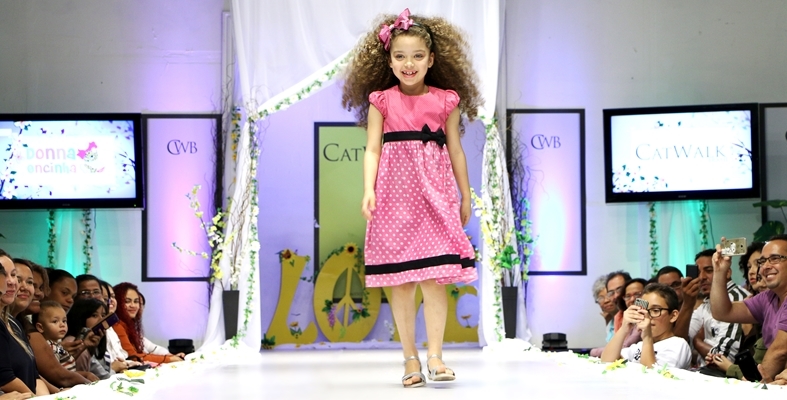 excluido_Donna Oncinha Vestidos Infantis