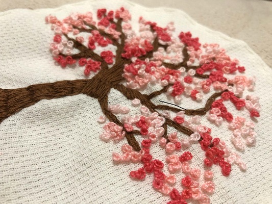 Transbordar Bordado Livre